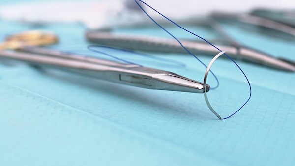 prmedical-health-_-food---medical-sutures-01.jpg